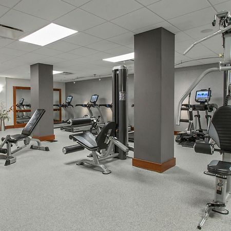 Rochester Airport Marriott Екстериор снимка