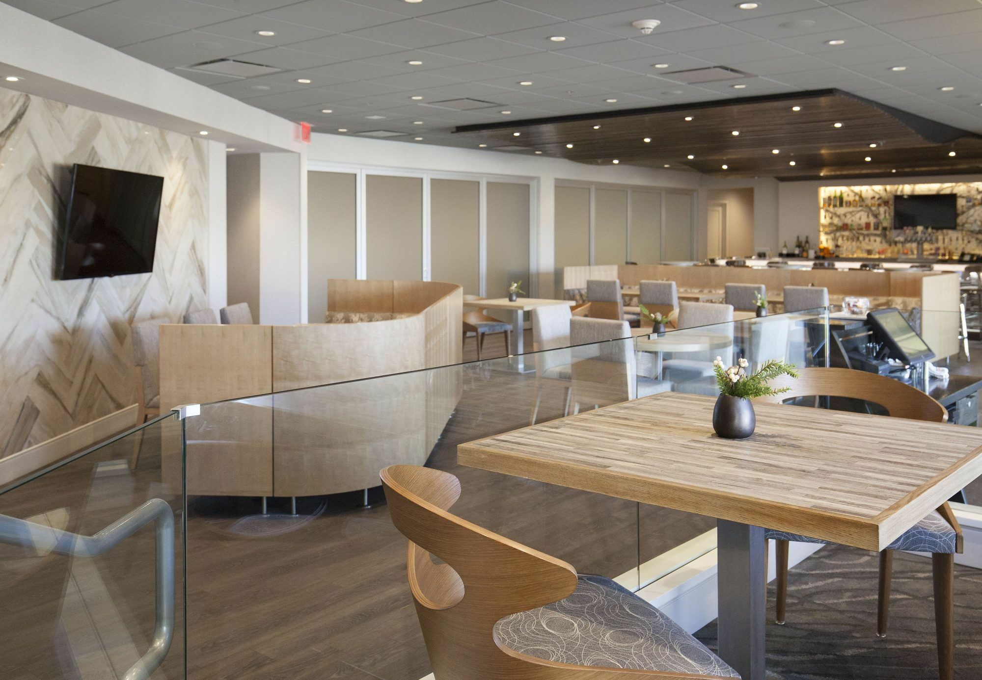 Rochester Airport Marriott Екстериор снимка
